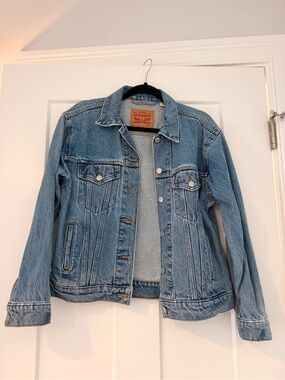 Levi's Light Blue Denim Trucker Jacket